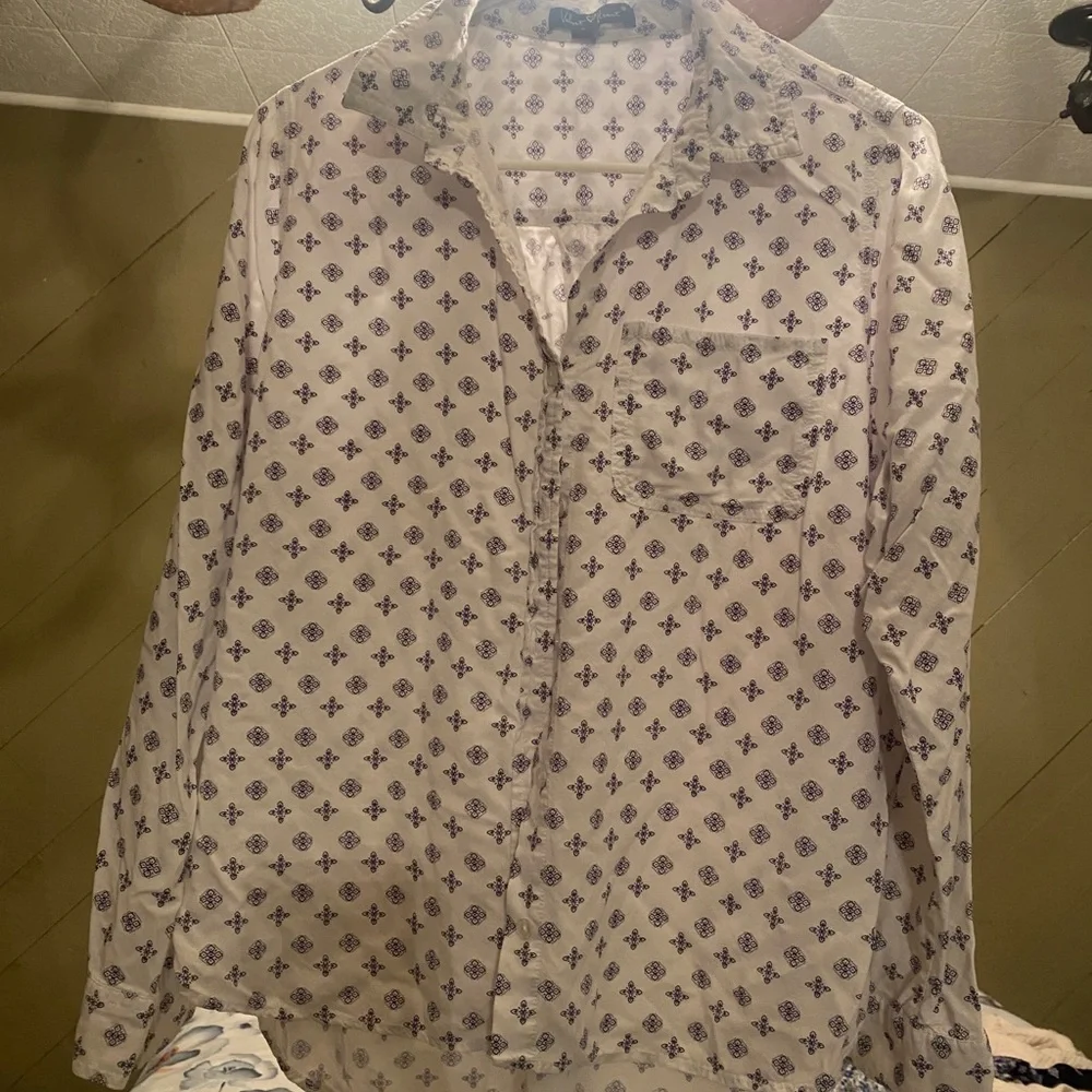 Button down shirt - Picture 7 of 7
